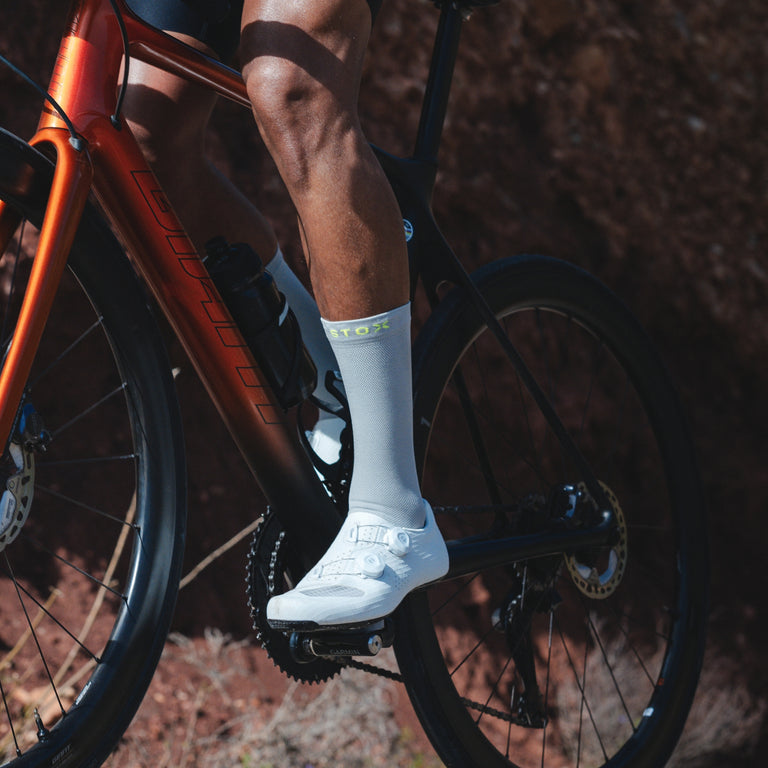 Cycling Mid-Calf Socks Men Silver/Yellow